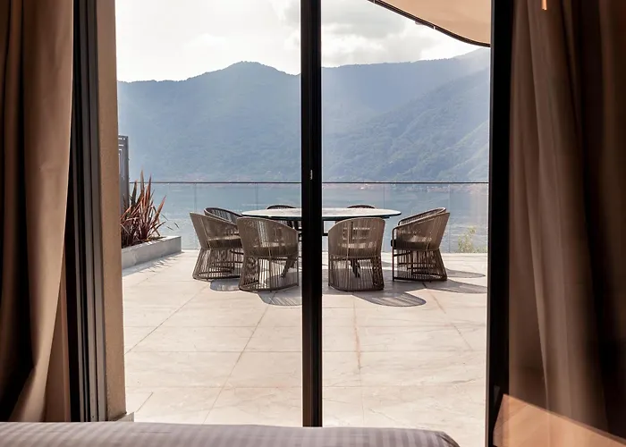 Osee Di * סלה קומצ'ינה