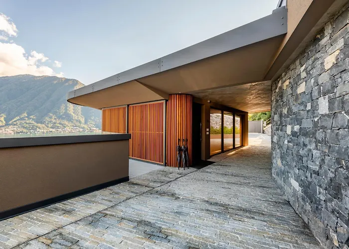 Osee Di סלה קומצ'ינה