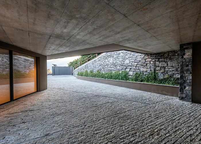 Osee Di * סלה קומצ'ינה