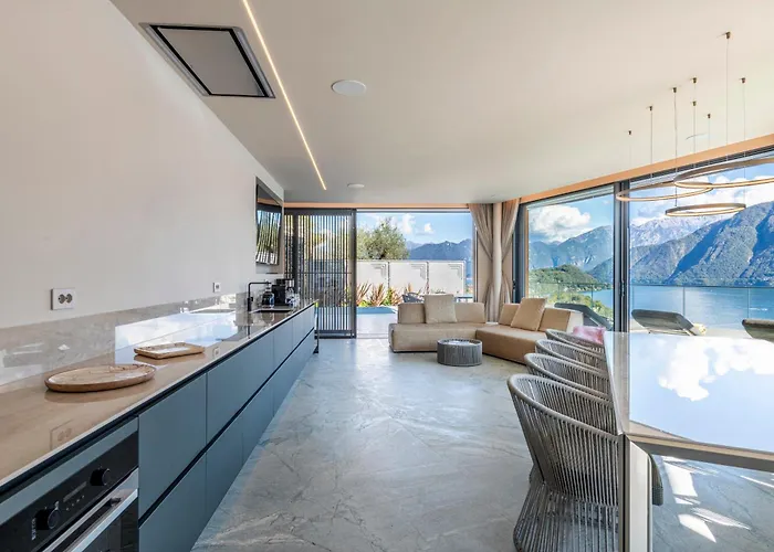 Osee Di וילה סלה קומצ'ינה