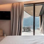 Osee Di Villa Sala Comacina