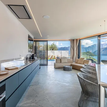 Osee Di Villa Sala Comacina